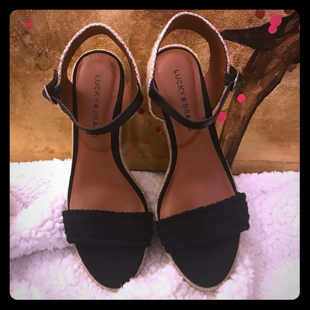 Lucky☘️Brand size 7.5 espadrille sandals